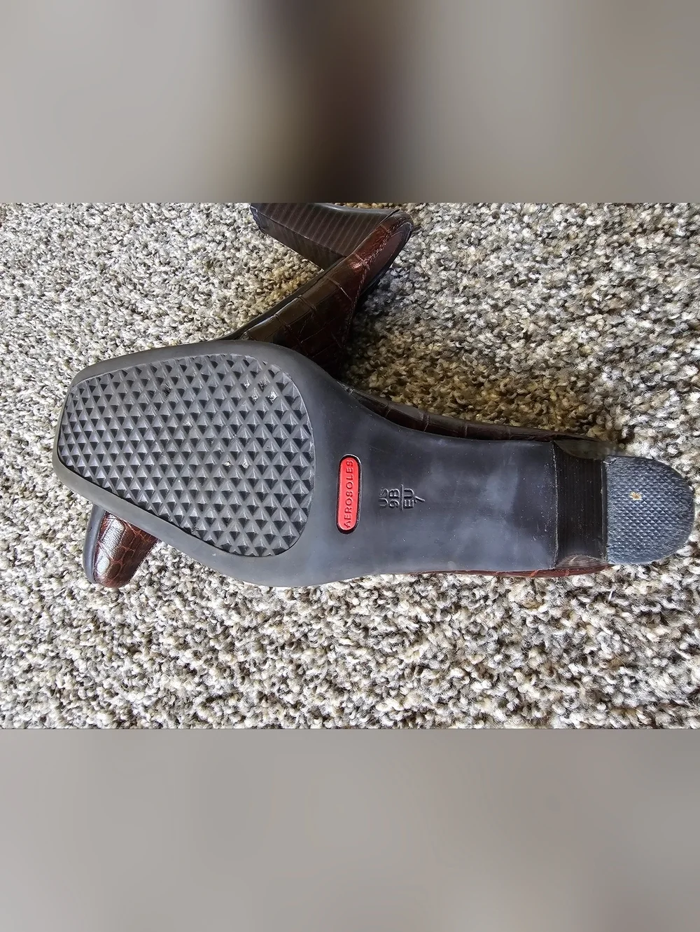 AEROSOLES Brown Croc-Embossed Slip-On Loafers with Metal Bit